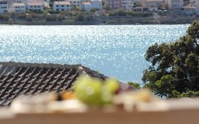 Terrace Apartment Beba - Pag